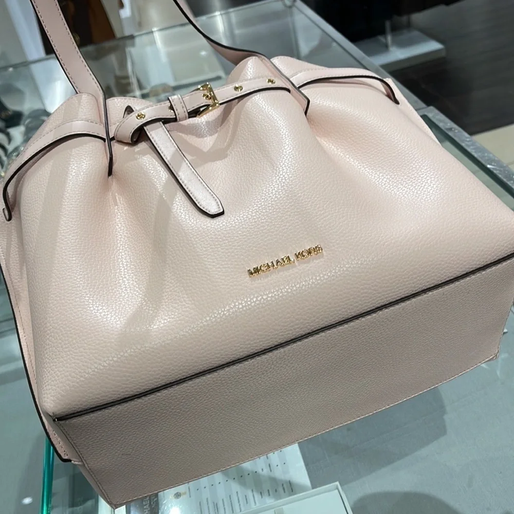 MICHAEL KORS Emilia Large Pebbled Leather Tote Bag POWDER BLUSH